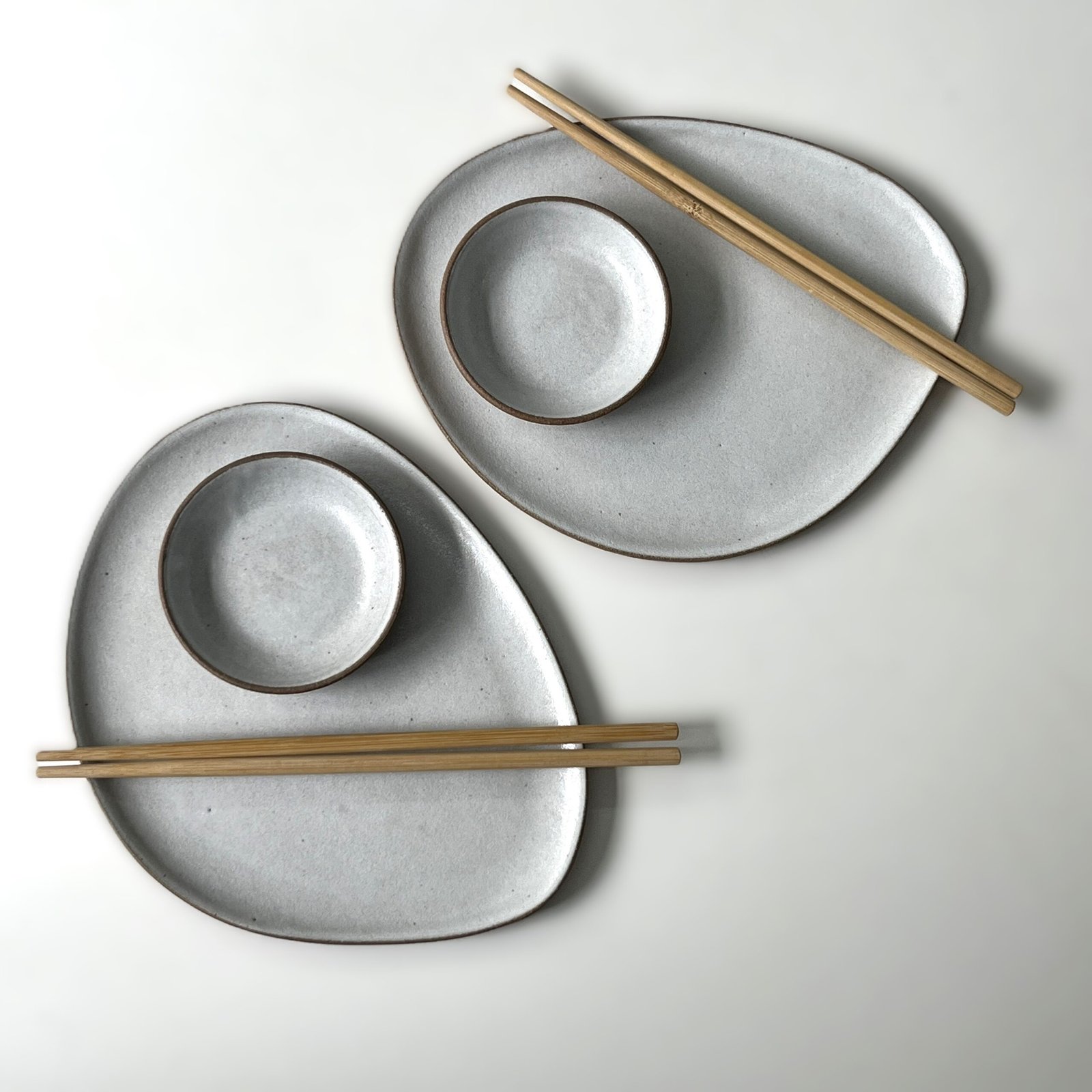 Conjunto Nave para sushi, PERSONALIZADO COM INICIAIS | dupla | branco - Imagem 5