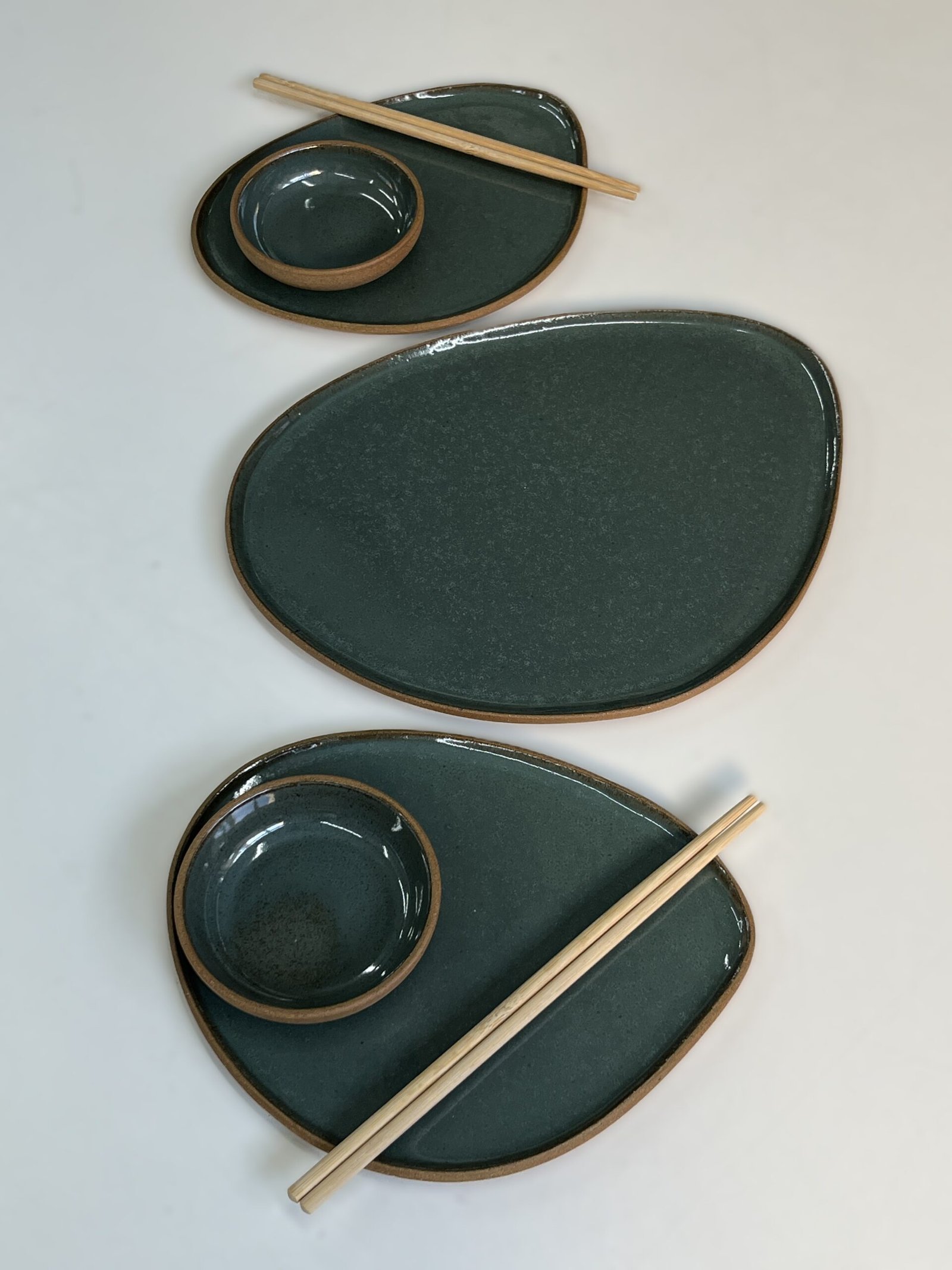 Conjunto Nave para sushi dupla + prato de servir | verde - Imagem 2